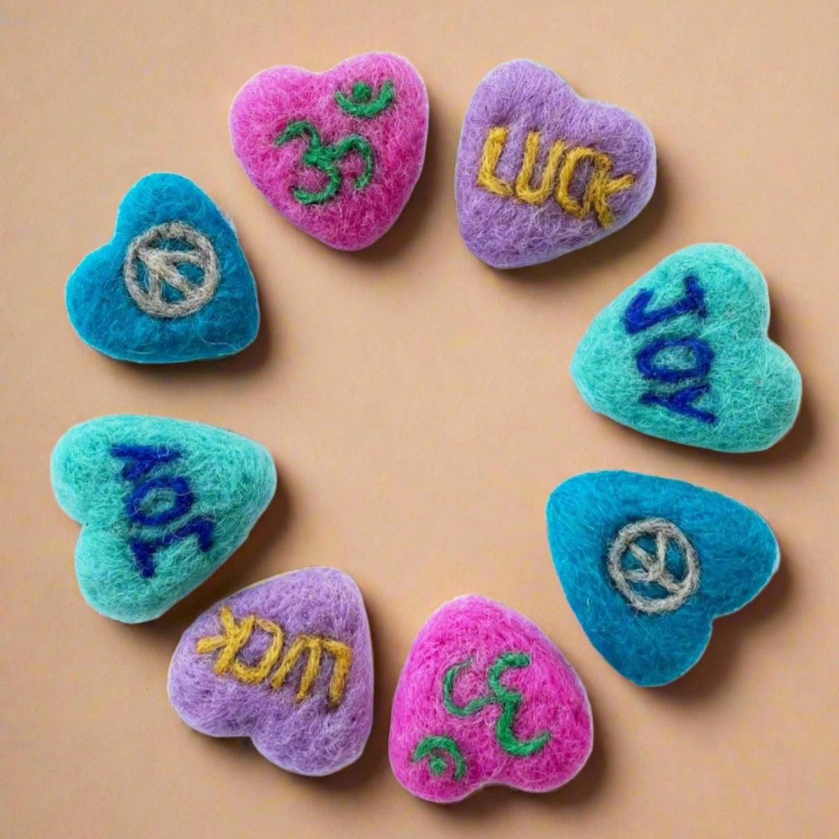 Felt Heart Rocks - Pack of 4 – Surya